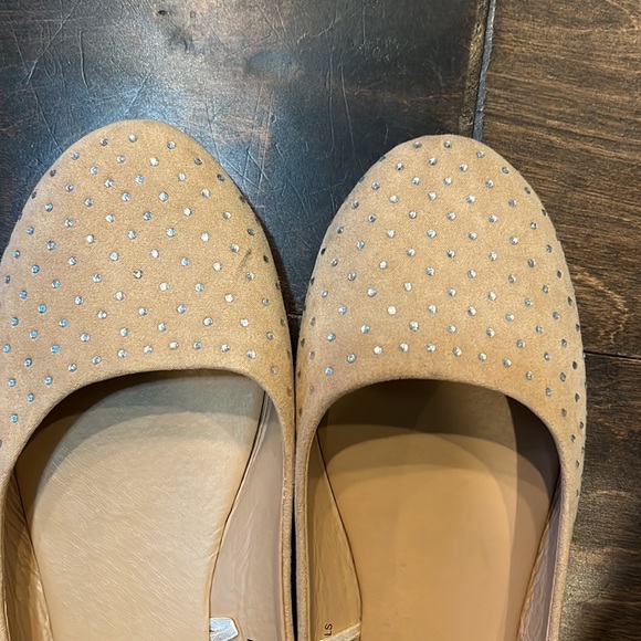 Size 7/8 - Picture 2 of 3